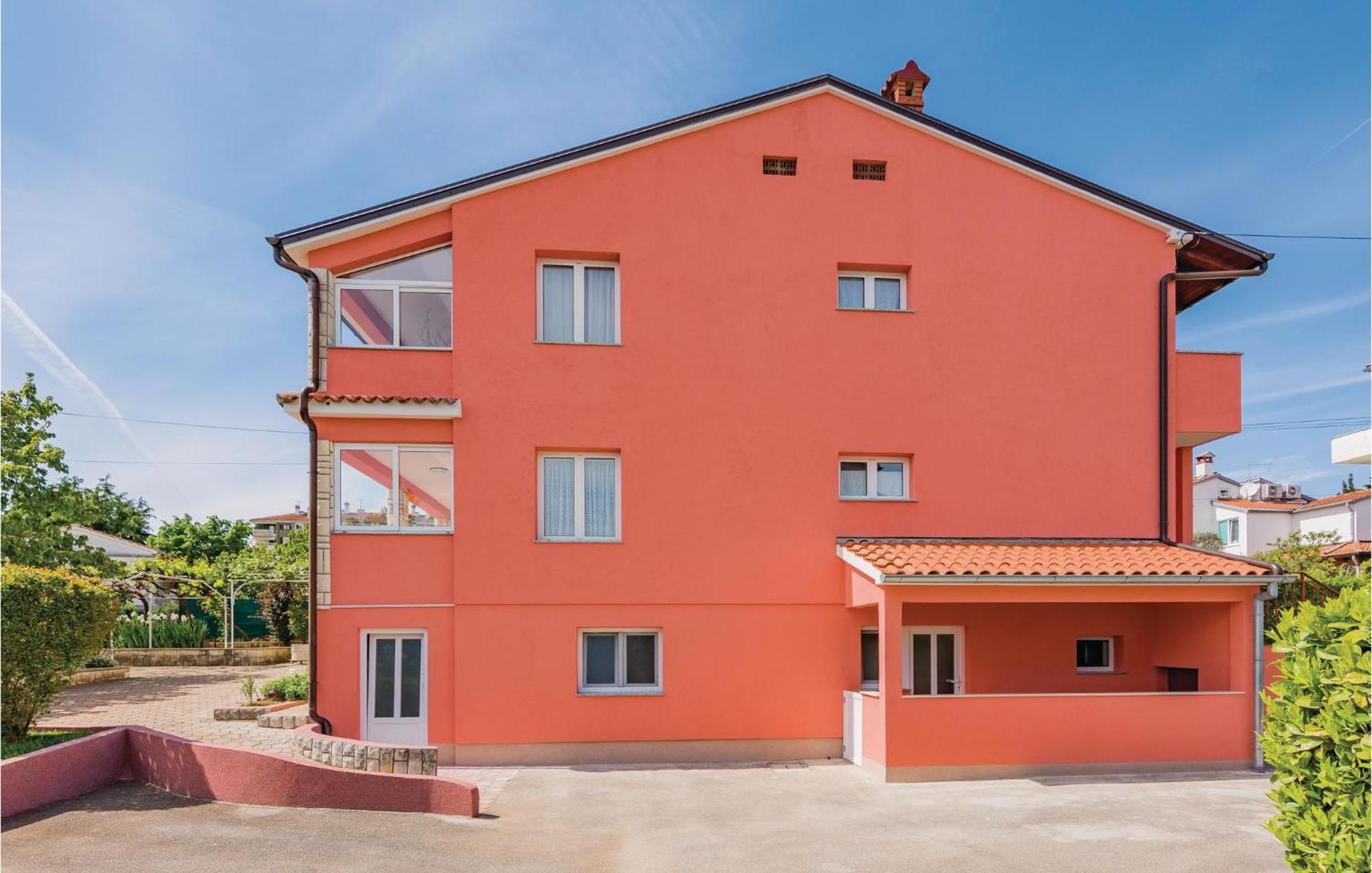 1 Bedroom Lovely Apartment In Rovinj Exterior foto